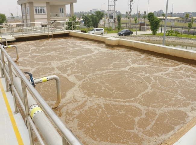 Vận chuyển bùn vi sinh quận 8 chuyên nghiệp uy tín