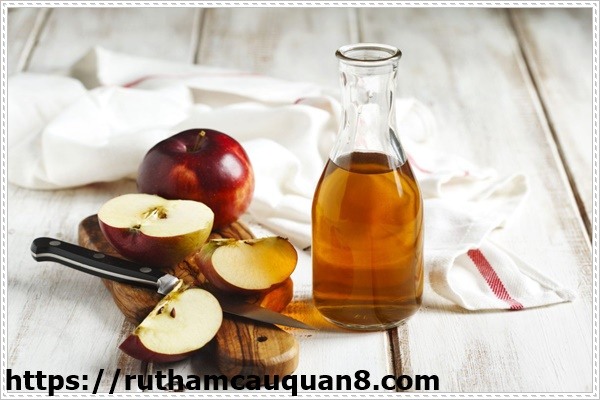 khử mùi hôi nhà vệ sinh công cộng với giấm