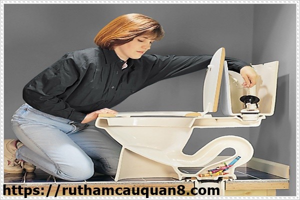 cách thông bồn cầu nhanh nhất