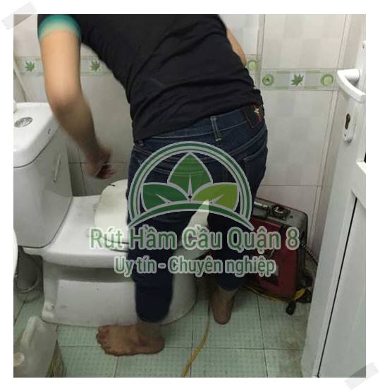 Kiểm tra đường ống c&oacute; bị tắc nghẽn hay kh&ocirc;ng
