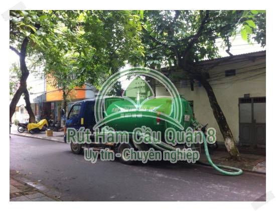Trang bị hệ thống xe bồn nhiều loại khác nhau phục vụ nhu cầu khách hàng